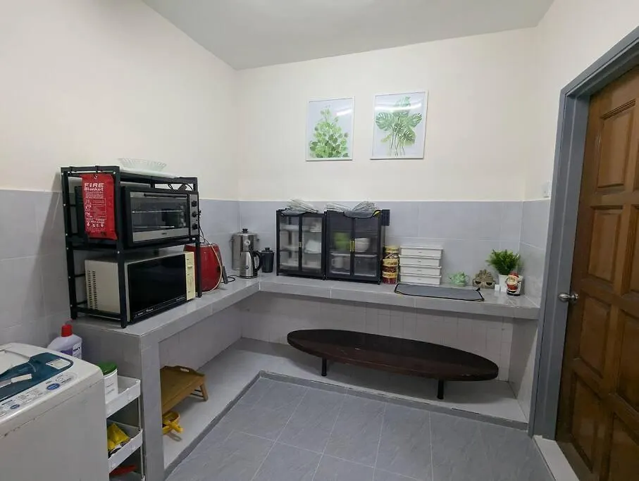 Holiday home 4-15Pax Sawatt Homestay At Subang - Entire House Subang Jaya